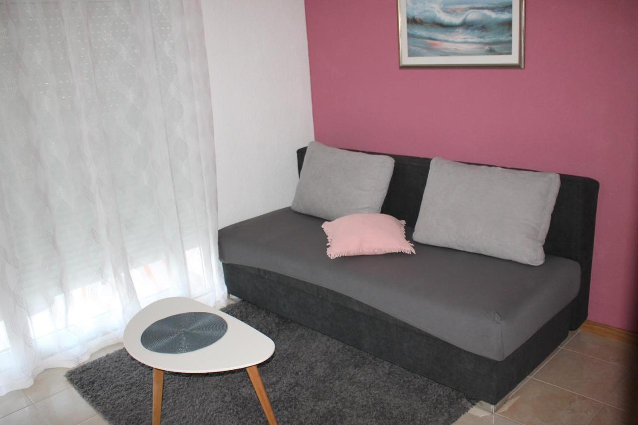 Apartments Villa Silvia Makarska Buitenkant foto